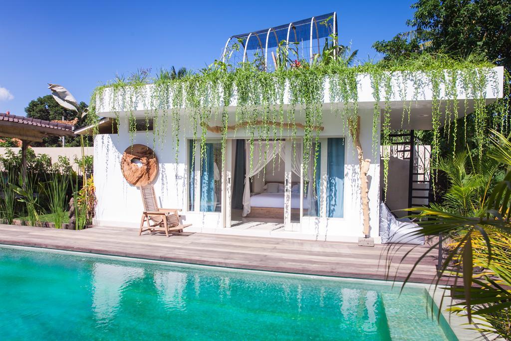 Mana Sari Villa *